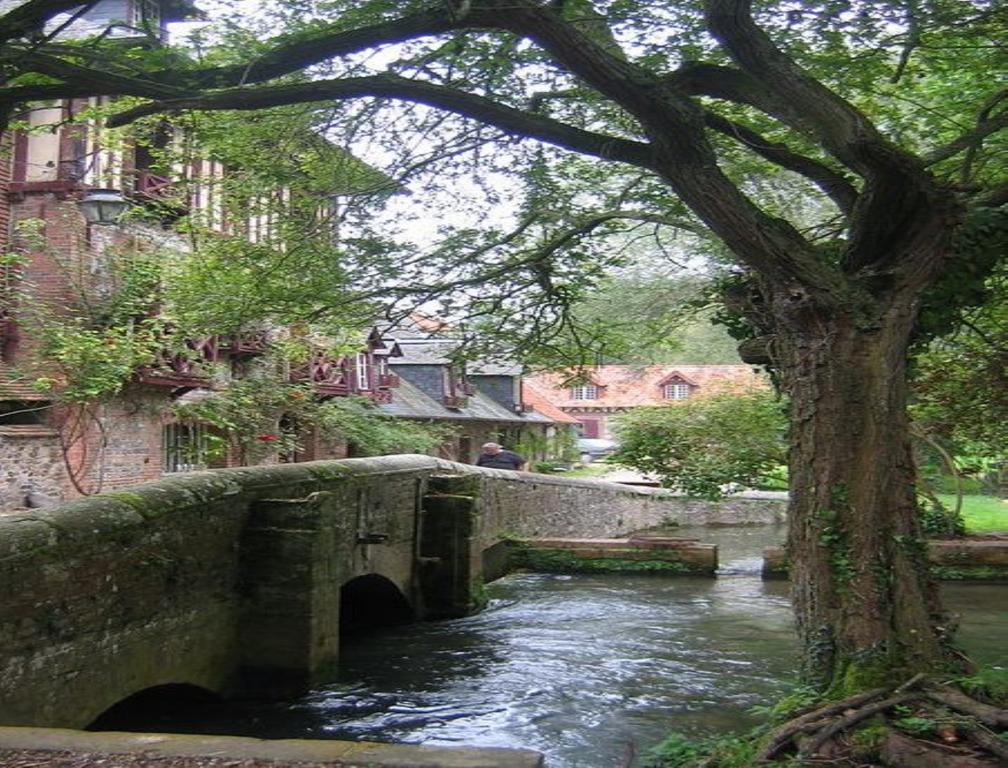 Le Moulin Fleuri Du Petit Appeville Ngoại thất bức ảnh